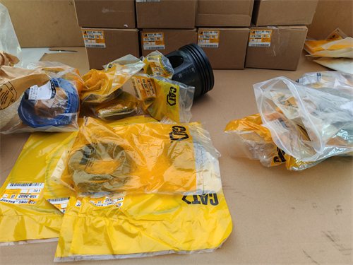 卡特彼勒C13發動機：總成與零配件價格大揭秘